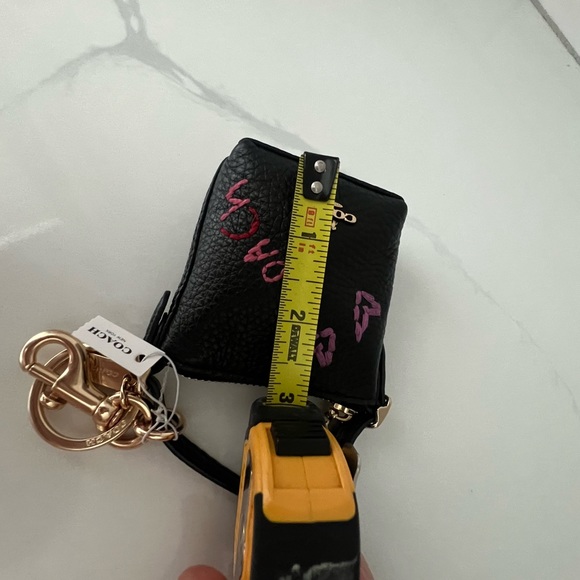 COACH 👛 MINI  BAG CHARM - Picture 7 of 13